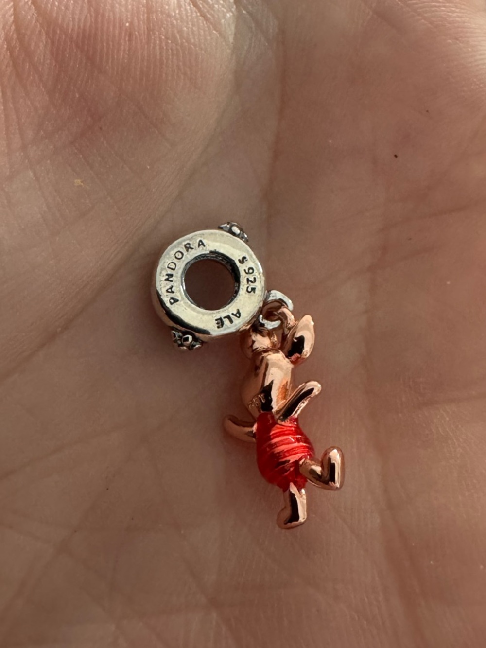 NWT- Pandora Piglet Charm - Full Inclusions - Picture 4 of 5